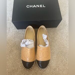 Tan and black summer espadrilles